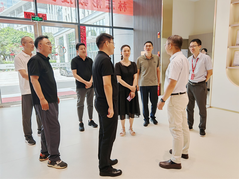 韓城市季琳副市長帶隊(duì)考察仙芝樓，共繪大健康產(chǎn)業(yè)新藍(lán)圖